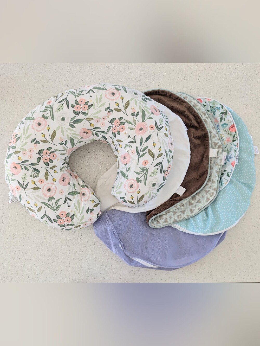 Boppy Nursing Pillow With Floral Cover & Additional 3 Covers & Travel Case